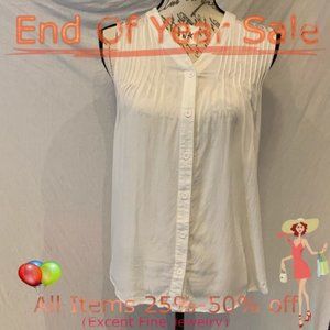 EUC-Love Tree white sleeveless high-low blouse